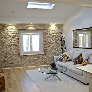 Duplex Fontaine - Duplex Coeur Vieil Old City Marche Provencal Apartment